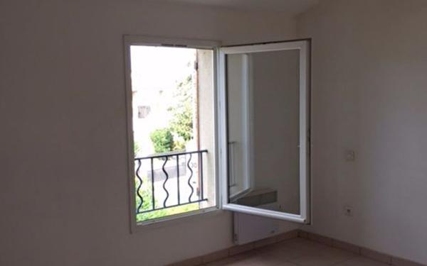 Maison à louer    3 pièces •  Villeneuve-lès-Maguelone