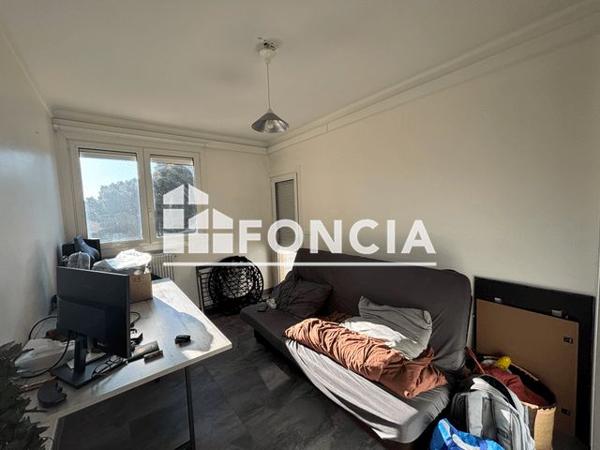 À vendre Appartement 4 pièces 104 m² - Villeneuve-lès-avignon 30400