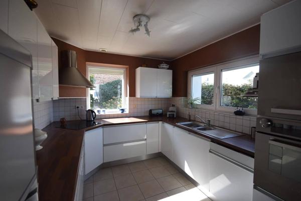 A mi-chemin de BEAUNE et DOLE