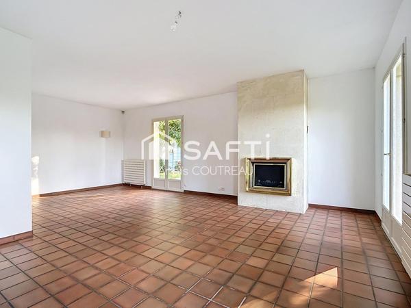 CHARMANTE MAISON DE PLAIN PIED AU CALME AVEC JARDIN ARBORÉ