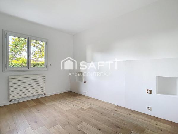 CHARMANTE MAISON DE PLAIN PIED AU CALME AVEC JARDIN ARBORÉ