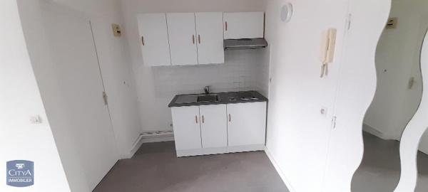 Appartement à louer 1 pièce 25.68m²