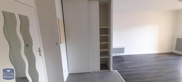 Appartement à louer 1 pièce 25.68m²