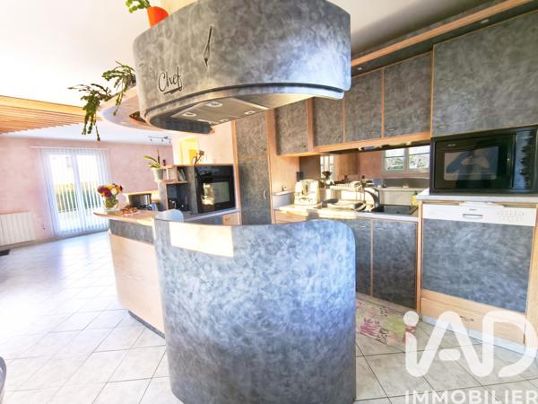 Maison à vendre 4 pièces 132 m² Loubeyrat