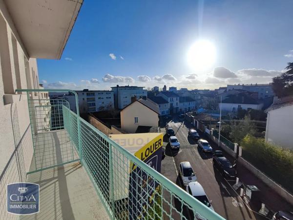 Appartement à louer 3 pièces 51.2m² Limoges (87100)