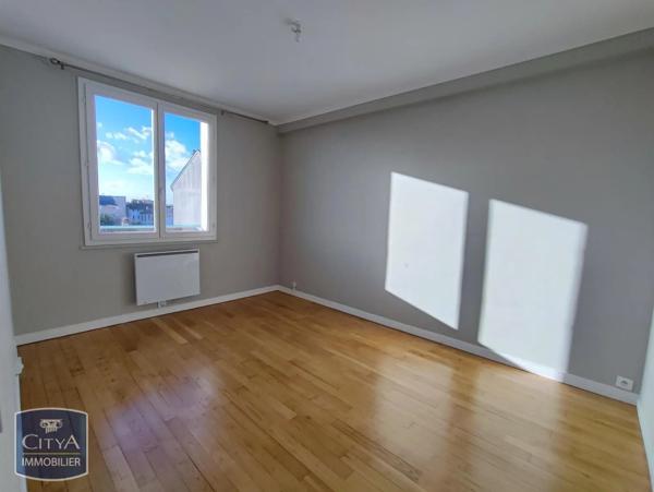 Appartement à louer 3 pièces 51.2m² Limoges (87100)