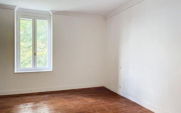 Appartement à vendre    4 pièces •  Montluçon