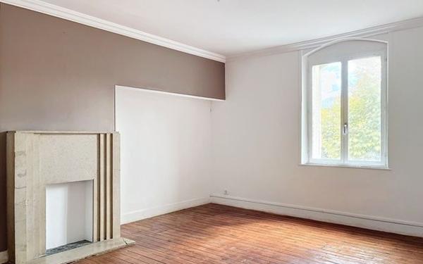 Appartement à vendre    4 pièces •  Montluçon