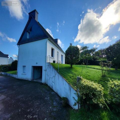 Maison à vendre à Landeleau dans le Finistère (29530), ref : 29126-710