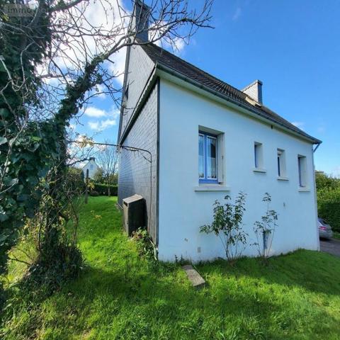 Maison à vendre à Landeleau dans le Finistère (29530), ref : 29126-710