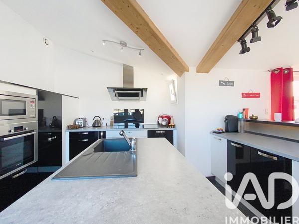 Maison à vendre 5 pièces 142 m² Loix