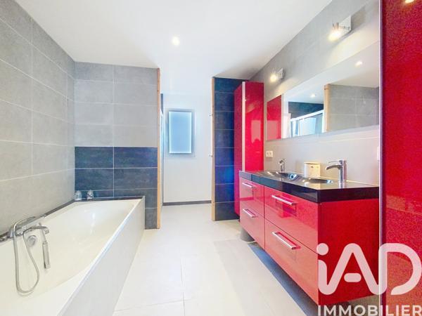 Maison à vendre 5 pièces 142 m² Loix