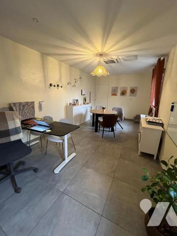 IMMEUBLE MITOYEN EN PARFAIT ETAT