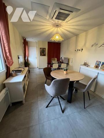 IMMEUBLE MITOYEN EN PARFAIT ETAT