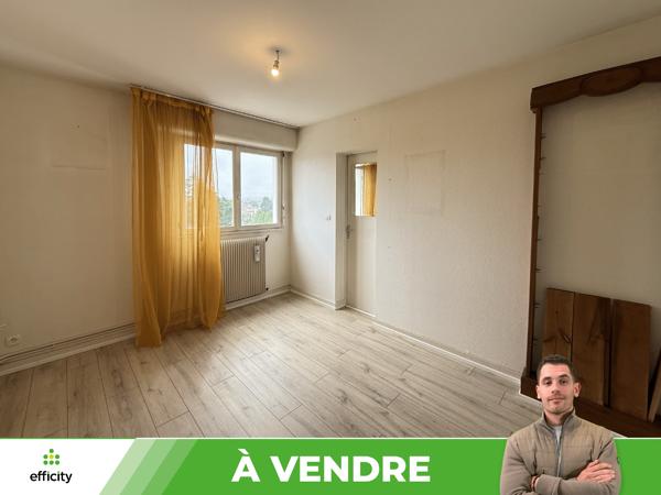 Appartement
         3 pièces
        - 65 m²