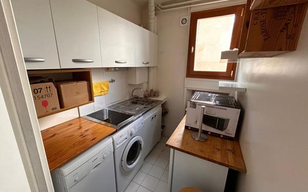 Appartement à louer    2 pièces •  Paris 10