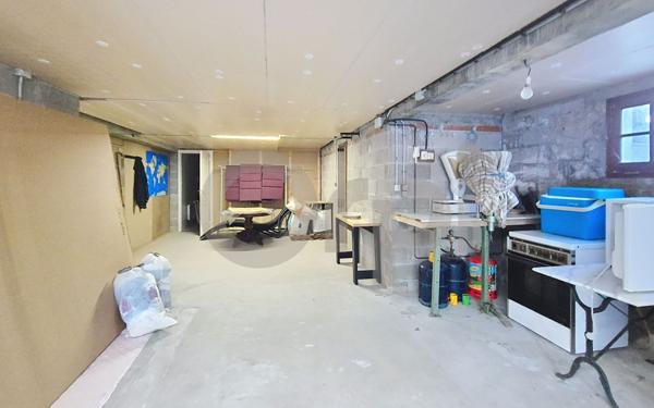 Maison à vendre    4 pièces •  Le Lardin-Saint-Lazare