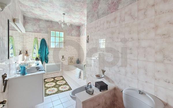 Maison à vendre    4 pièces •  Le Lardin-Saint-Lazare