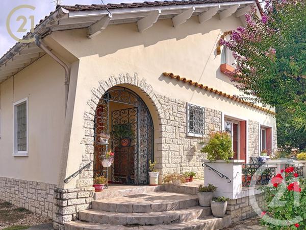 Maison à vendre  6 pièces - 134 m2 MONTPON MENESTEROL - 24