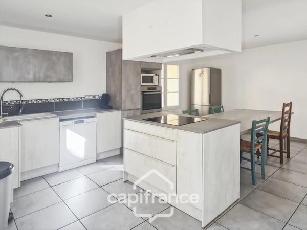 Maison à vendre 5 pièces MONTFAUCON (30) 108m² - terrain 435m²