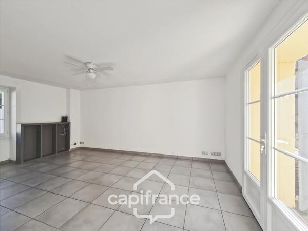 Maison à vendre 5 pièces MONTFAUCON (30) 108m² - terrain 435m²