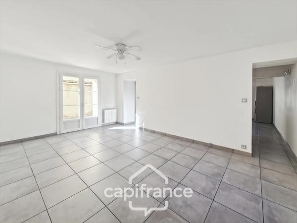 Maison à vendre 5 pièces MONTFAUCON (30) 108m² - terrain 435m²