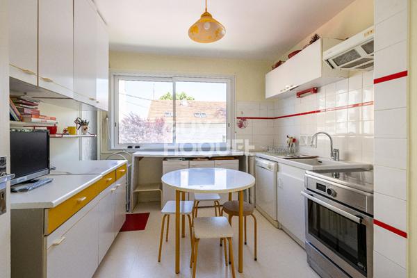 Salins - Appartement T4 bis de 86m² avec deux stationnements