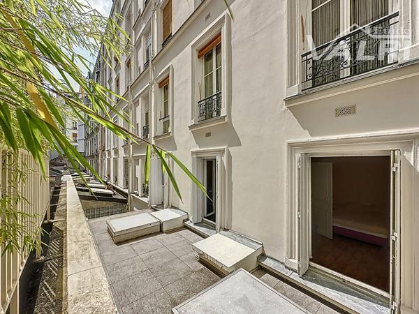 Bd Voltaire - 2 pièces 40 m² + 20 m² de terrasse, Paris 75011