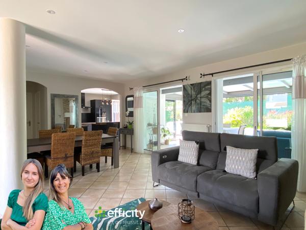 Maison 5 pièces - 136 m² Exclusivité efficity