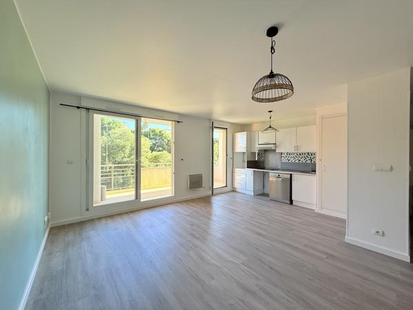 Appartement 3 pièces - 63 m² Exclusivité efficity