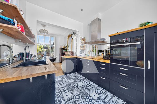 Maison 8 pièces 186 m2