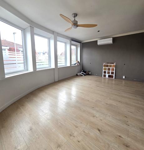 Immeuble
         6 pièces
        - 260 m² 224 000 € *