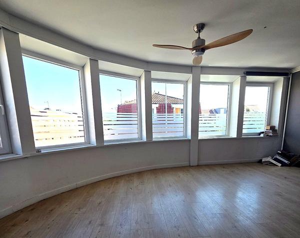Immeuble
         6 pièces
        - 260 m² 224 000 € *