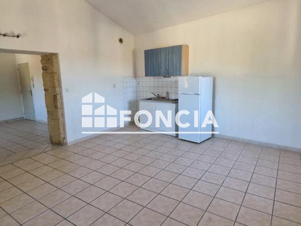Location Studio 41.29 m² - 19 RUE DES TEMPLIERS Collias 30210