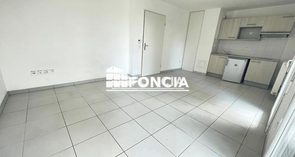 Location Studio 30.2 m² - Fresnes 94260