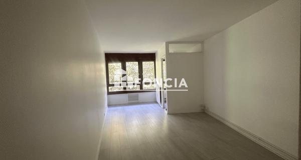 À vendre Studio 28 m² - Vandœuvre-lès-nancy 54500