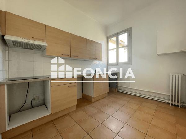 Location Appartement 3 pièces 71.77 m² - 26 RUE DE VERDUN Carcassonne 11000