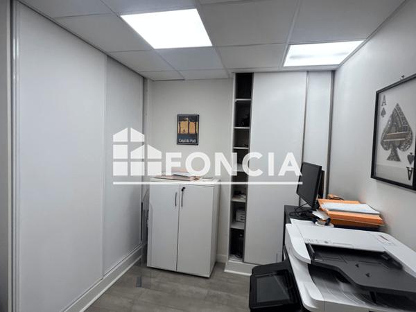 Location Local commercial 94.8 m² - 40 AVENUE GAMBETTA - B1 Montauban 82000