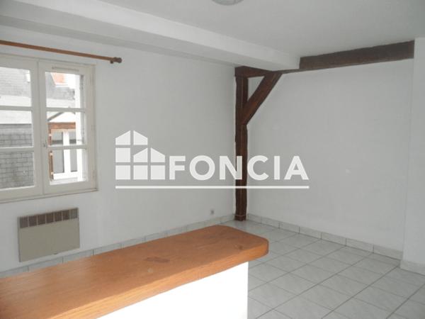 Location Studio 19.16 m² - 65 RUE DES CHARRETIERS Orleans 45000