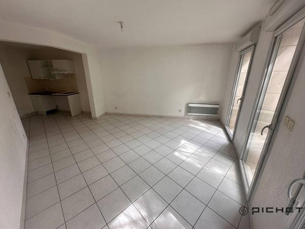Appartement 3 pièces 57 m² PERIGUEUX - 24000