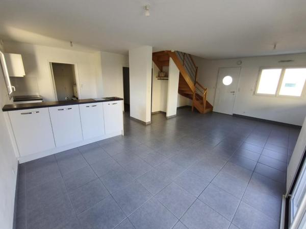 PLOEREN Maison 5 pièces 91 m²