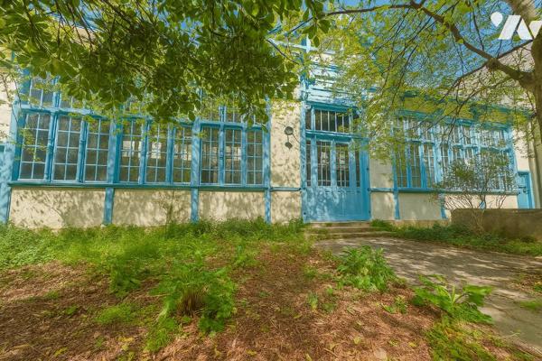 Pavillon de caractère – Secteur Paul-Bert – Tours
Idéal pour loft ou atelier d'artiste