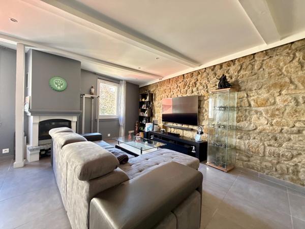 Maison de ville 84,06 m2 avec garage privatif - Firminy centre /place marquise