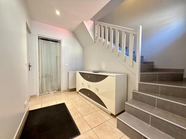 Maison de ville 84,06 m2 avec garage privatif - Firminy centre /place marquise