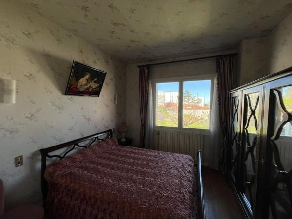 Maison à vendre |  Barbezieux-Saint-Hilaire |  3 pièces | 74 m²