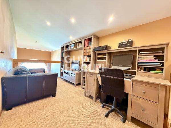 MAISON À VENDRE DE 6 PIÈCES DE 170,00 M²