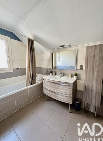 Maison à vendre 6 pièces 123 m² Sainte-Geneviève-des-Bois