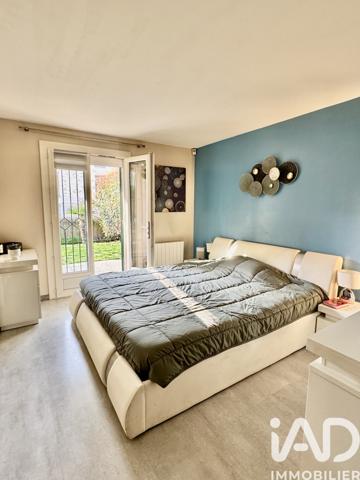 Maison à vendre 6 pièces 123 m² Sainte-Geneviève-des-Bois