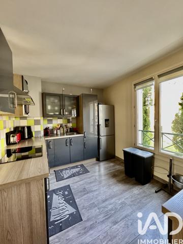 Maison à vendre 6 pièces 123 m² Sainte-Geneviève-des-Bois