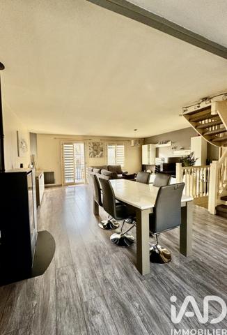 Maison à vendre 6 pièces 123 m² Sainte-Geneviève-des-Bois